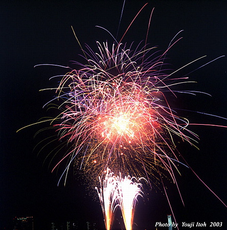 fireworks_04.jpg